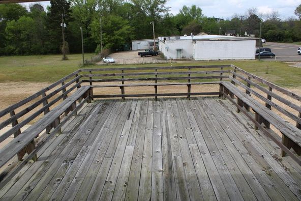 310 Idlewild Rd, Columbus, MS 39702